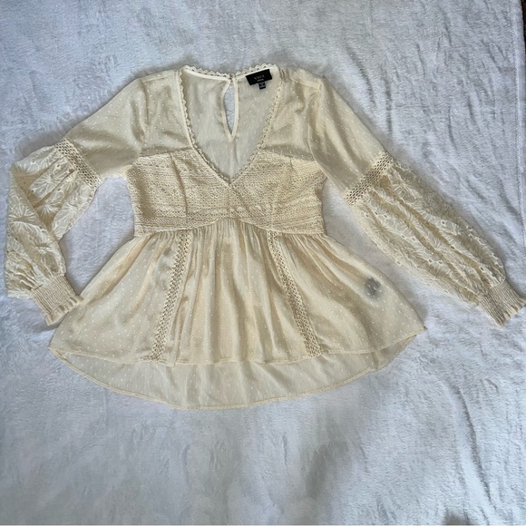 Vici Tops - Vici Cream Lace Detail Blouse